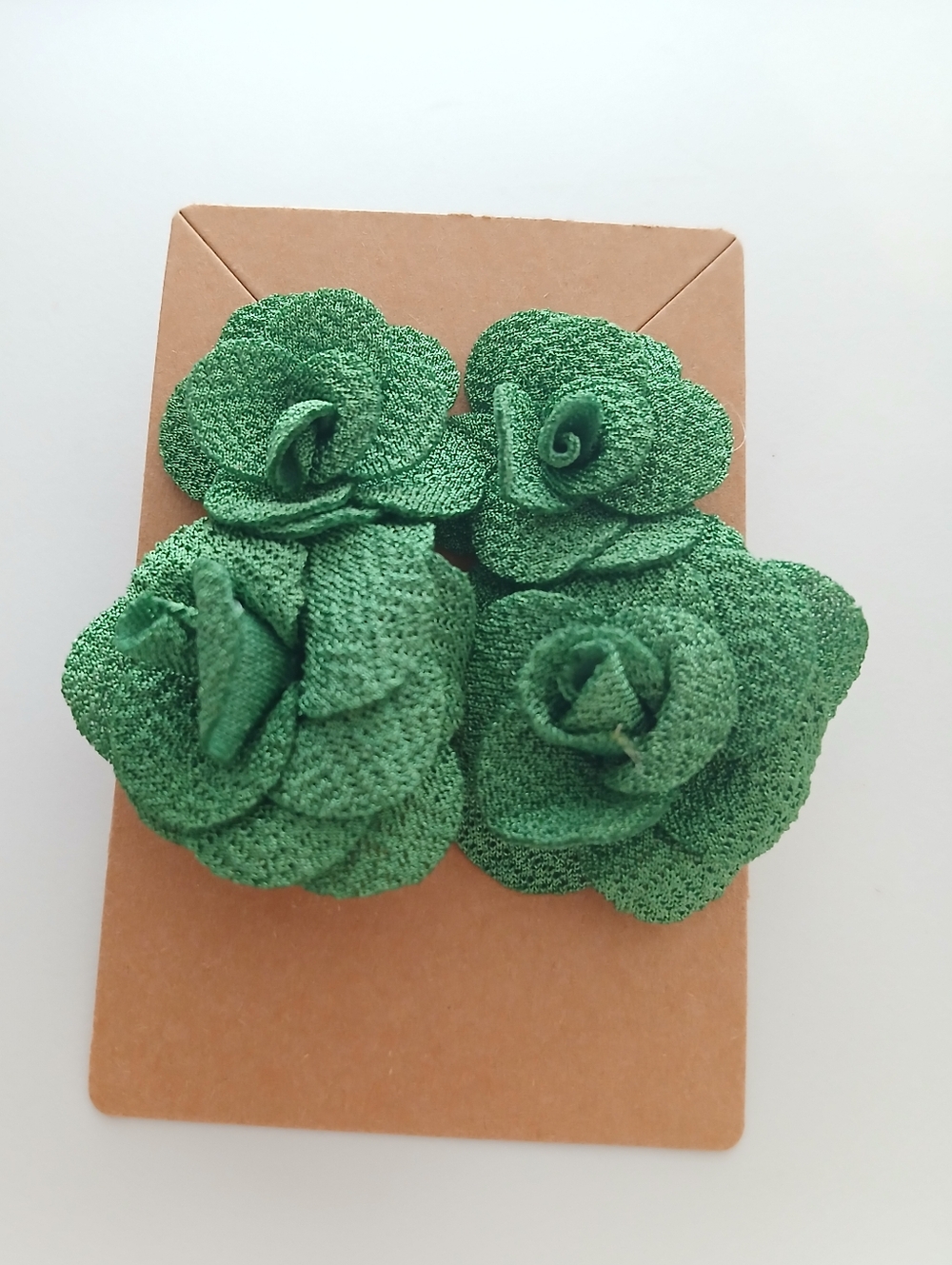 Fashion Jewelry Green Fabric Rose Cluster Earrings - Picture 2 of 3